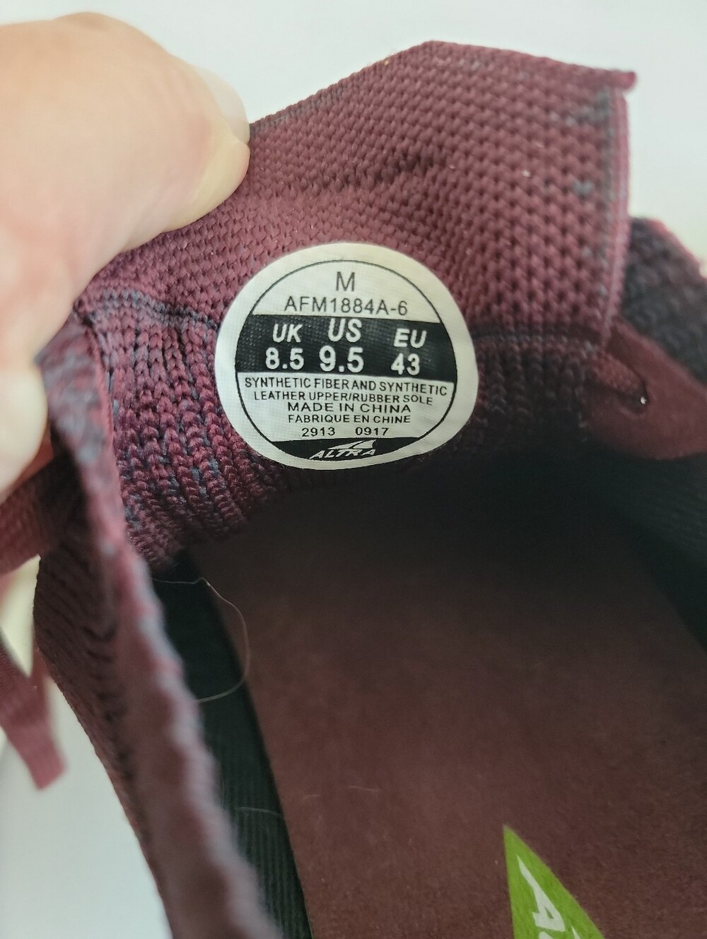 Altra Men's Knit Sneakers - Burgundy with White Sole 9.5 - Picture 6 of 11